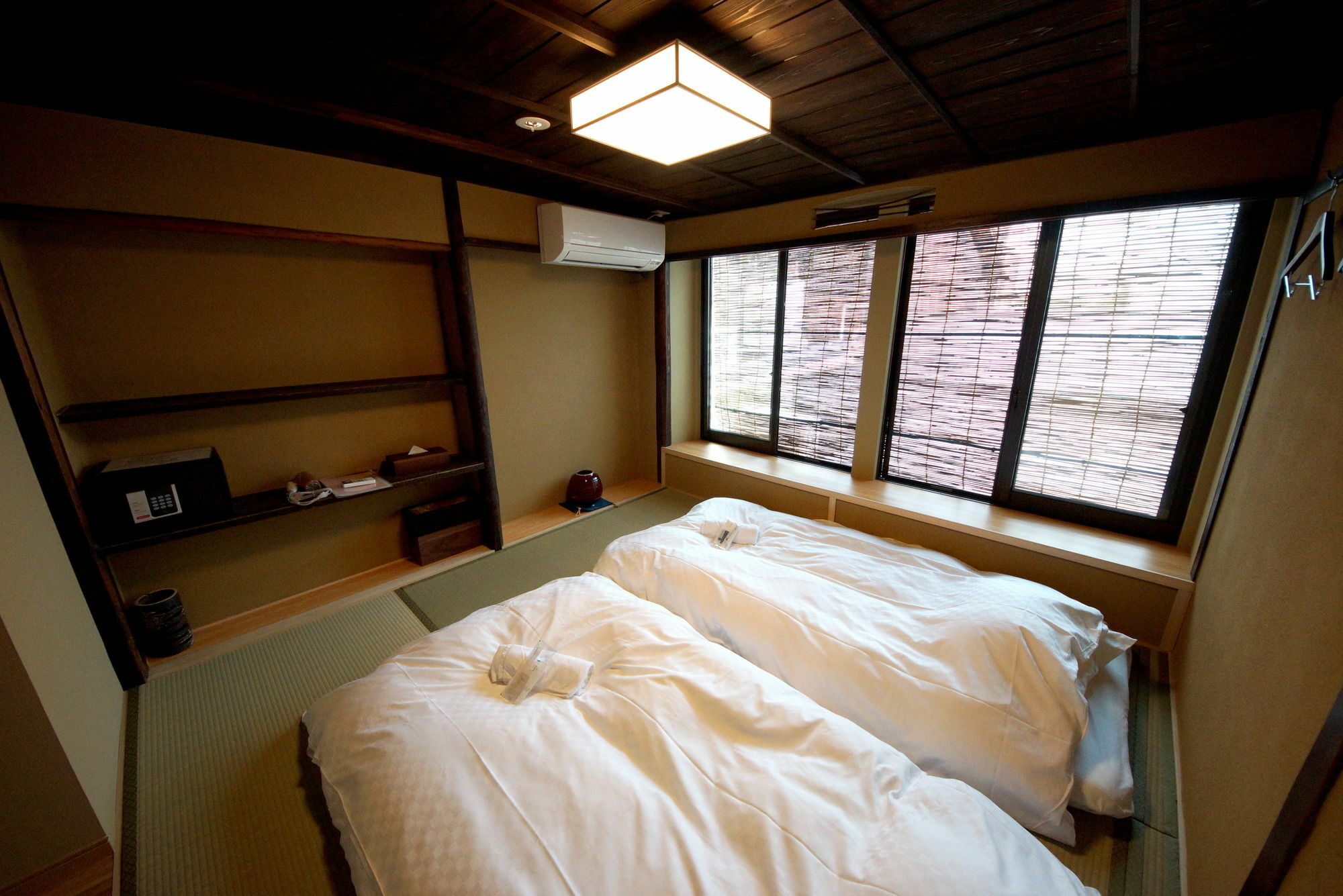 Mosaic Machiya Ksk
